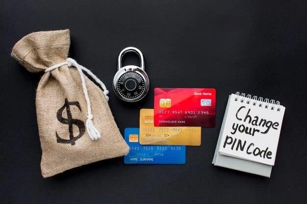 Как защитить свои деньги от кражи по номеру карты